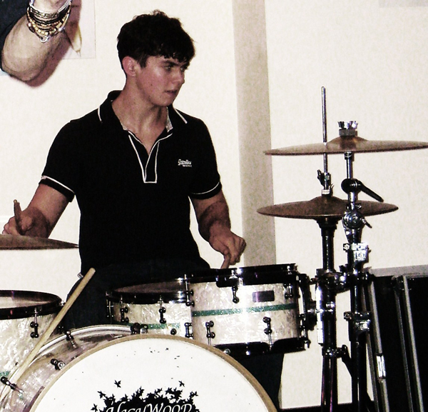 Ben Sharp Jonny C and The Blues Assassins Drums